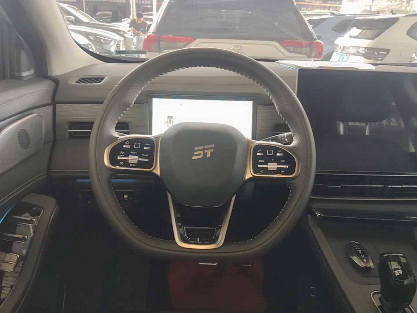 JETOUR Shanhai L9 2024 1.5TD 2DHT Pro 5-Seater — миниатюра 14