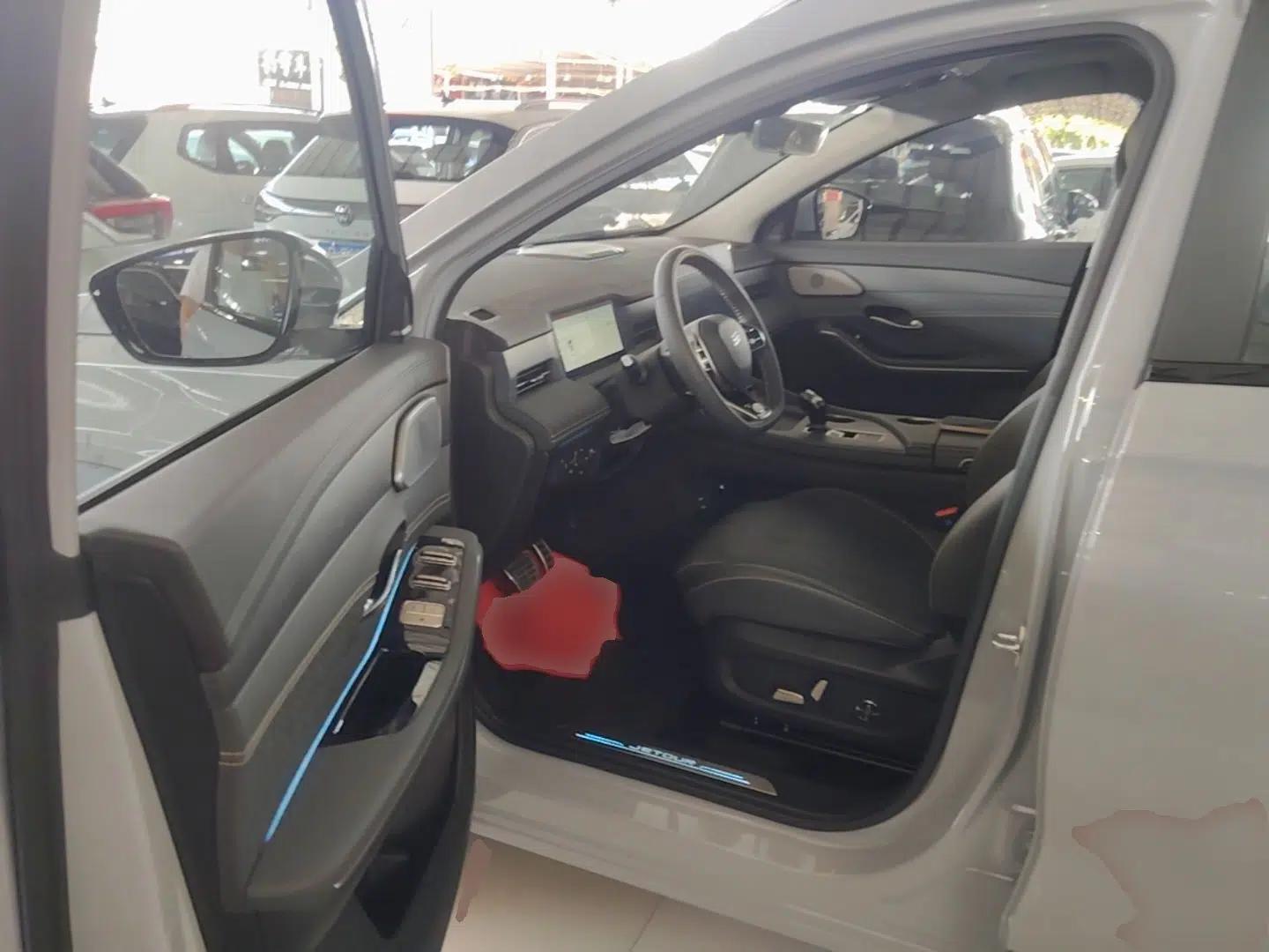 JETOUR Shanhai L9 2024 1.5TD 2DHT Pro 5-Seater — миниатюра 19