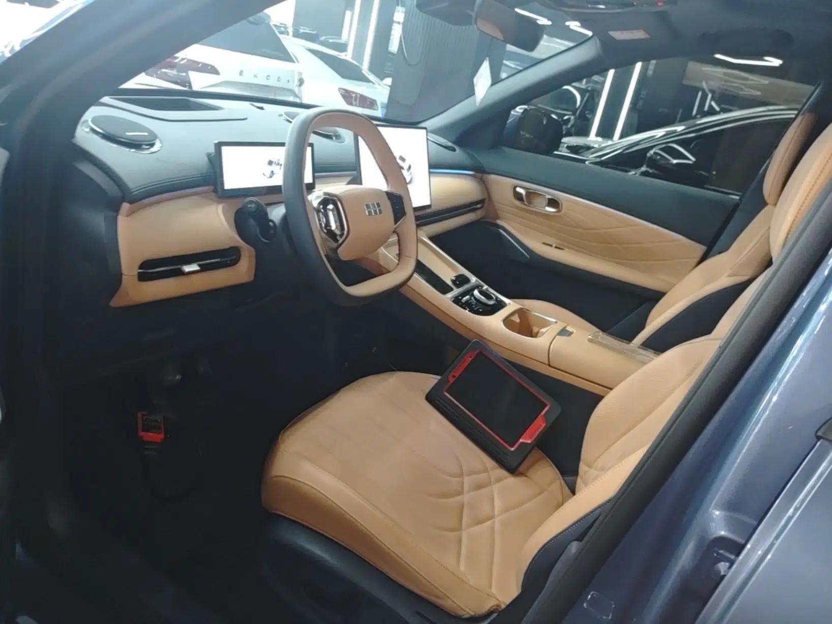 Geely Galaxy Xingjian 7 EM-i 2025 120km Navigator Edition — миниатюра 18