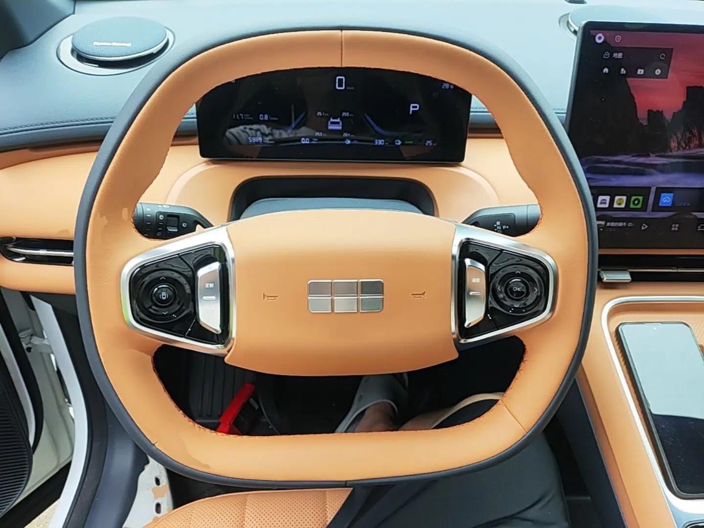 Geely Galaxy Xingjian 7 EM-i 2025 120km Launch+ Version — миниатюра 14