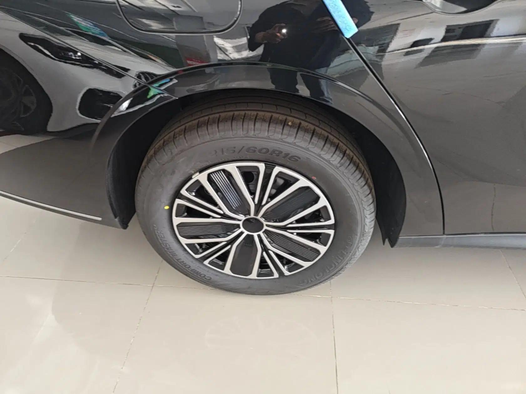 Geely Galaxy Stellar 6 2026 Model 60km Sailing Edition — миниатюра 10