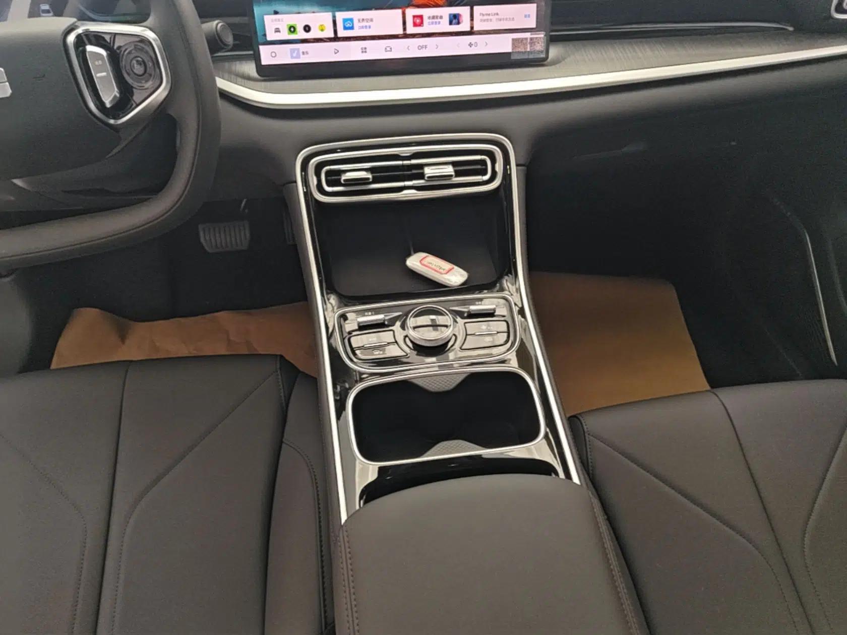 Geely Galaxy Stellar 6 2026 Model 60km Sailing Edition — миниатюра 17