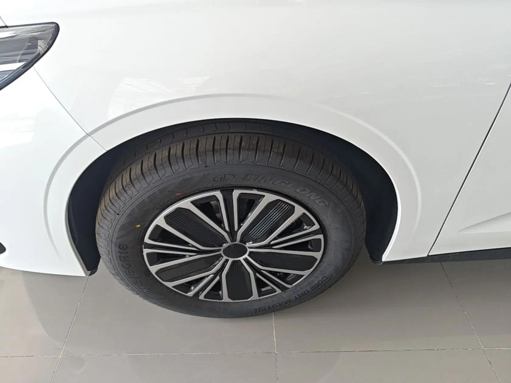Geely Galaxy Stellar 6 2026 Model 60km Sailing Edition — миниатюра 8