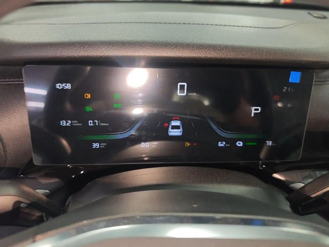 Geely Galaxy Stellar 6 2026 Model 125km Free-Style Edition — миниатюра 15