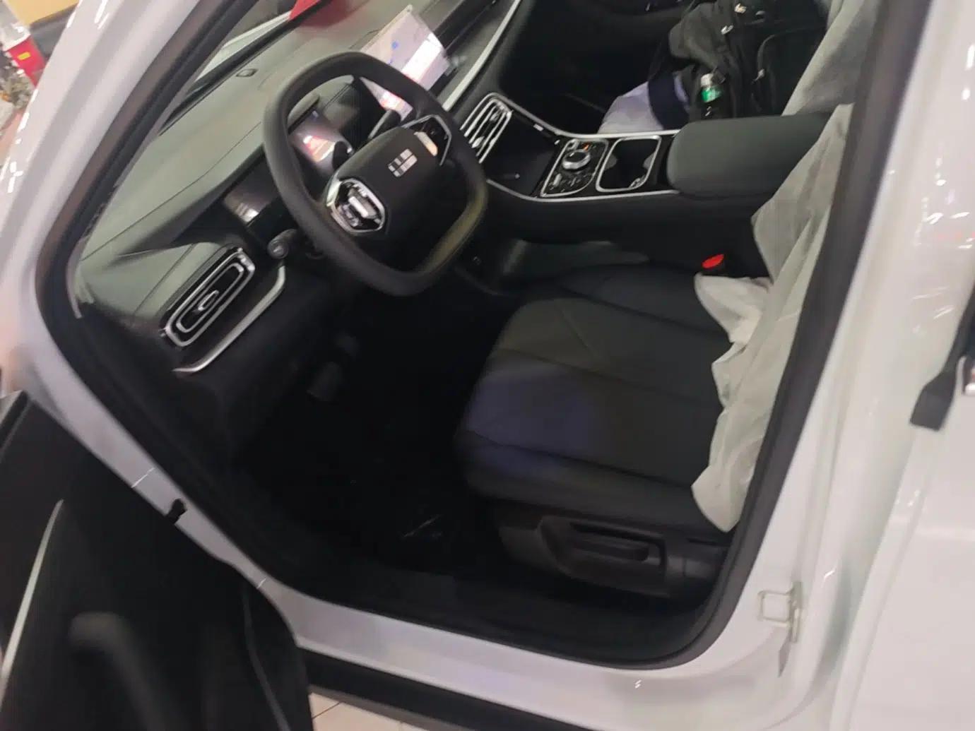 Geely Galaxy Stellar 6 2026 Model 125km Free-Style Edition — миниатюра 18