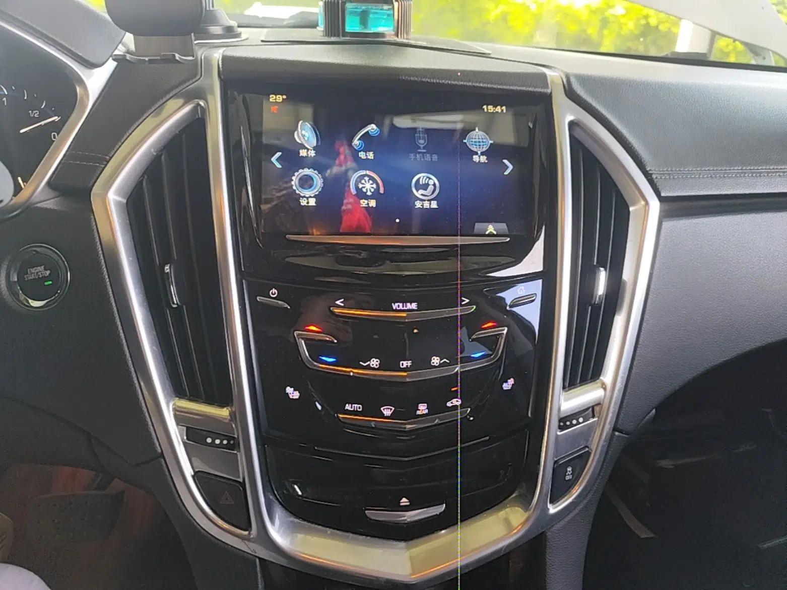 Cadillac SRX 2014 3.0L Leading Model — миниатюра 15