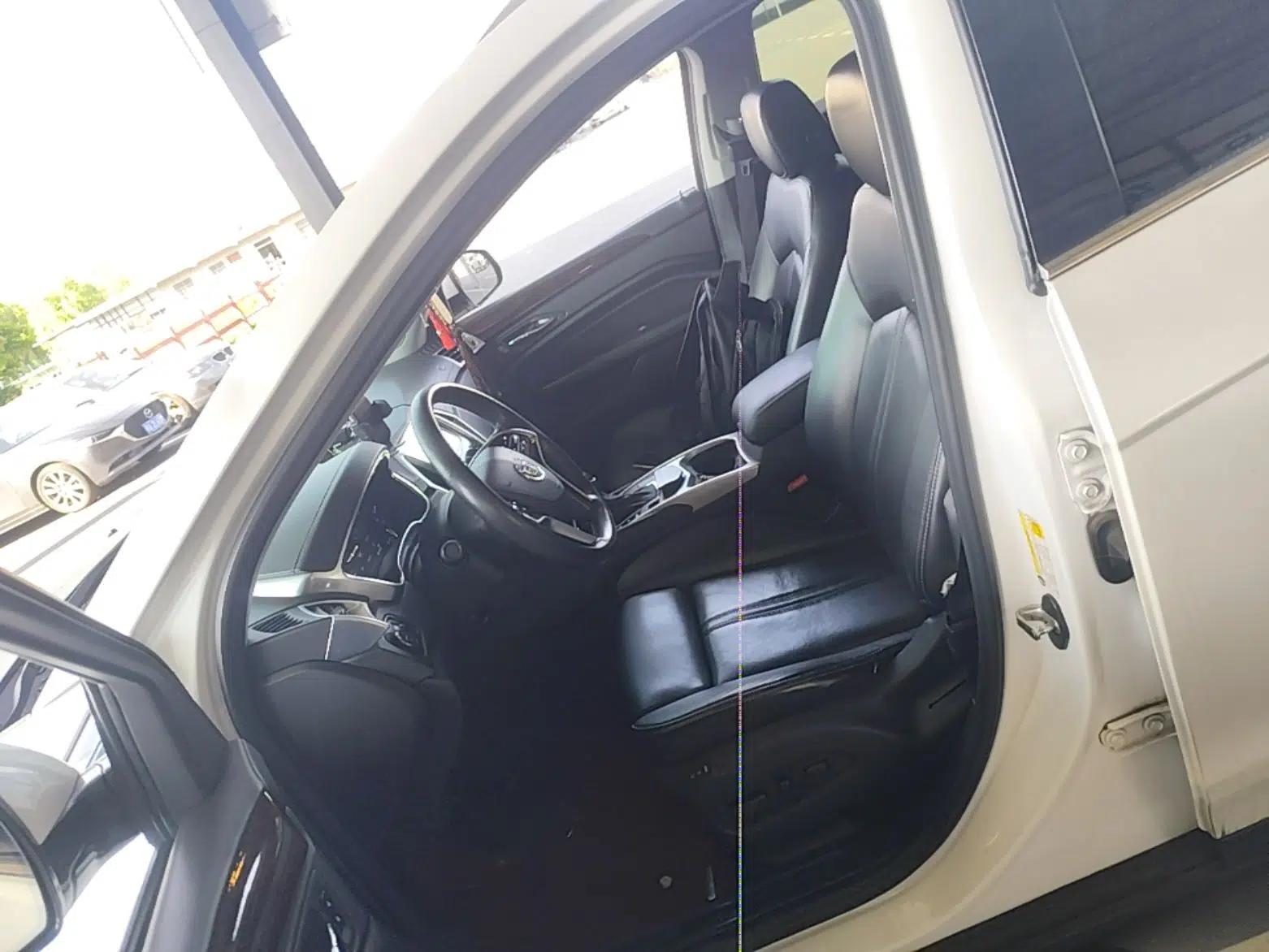 Cadillac SRX 2014 3.0L Leading Model — миниатюра 17