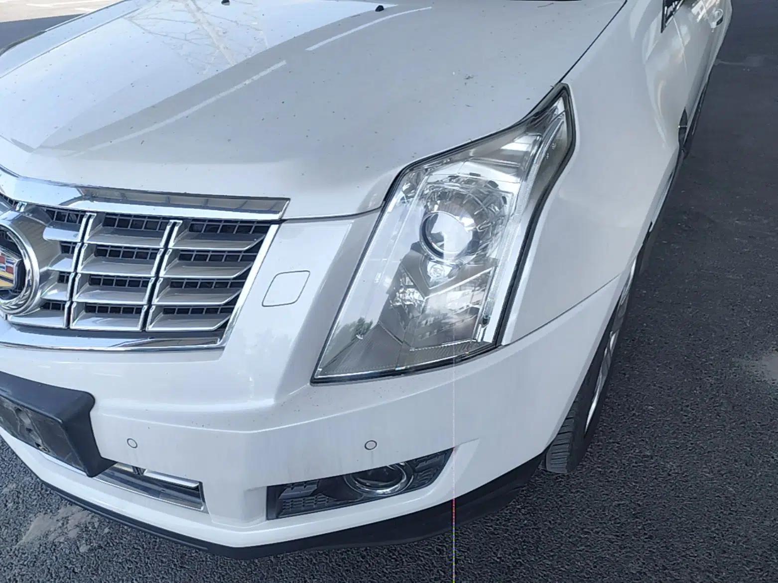 Cadillac SRX 2014 3.0L Leading Model — миниатюра 5