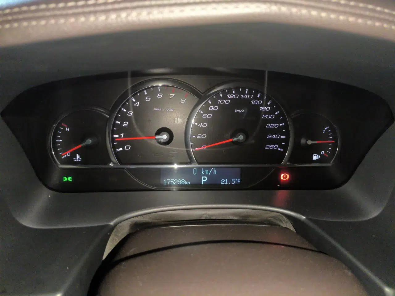 Cadillac SLS Seville 2011 2.0T Elite Edition — миниатюра 12