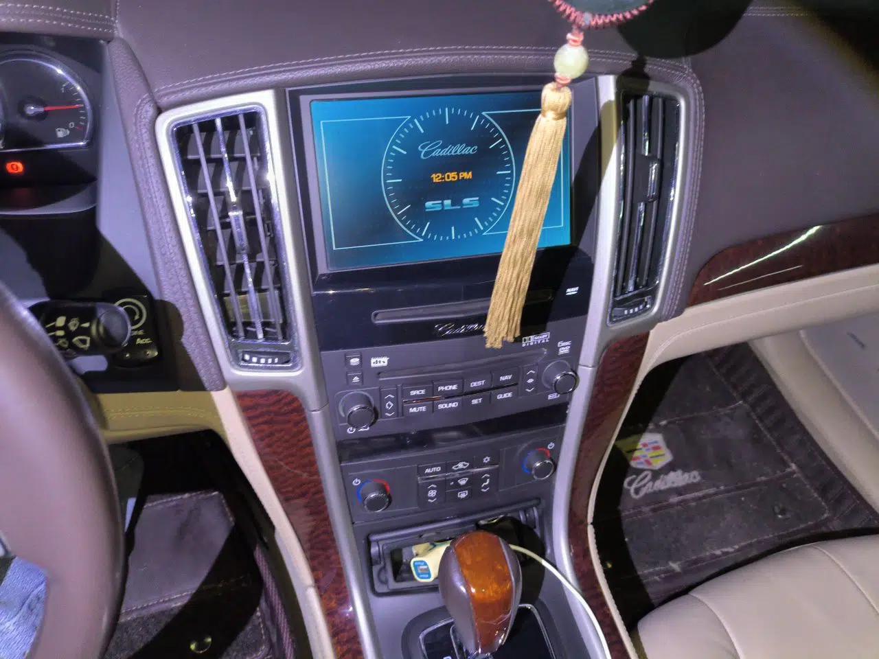 Cadillac SLS Seville 2011 2.0T Elite Edition — миниатюра 14