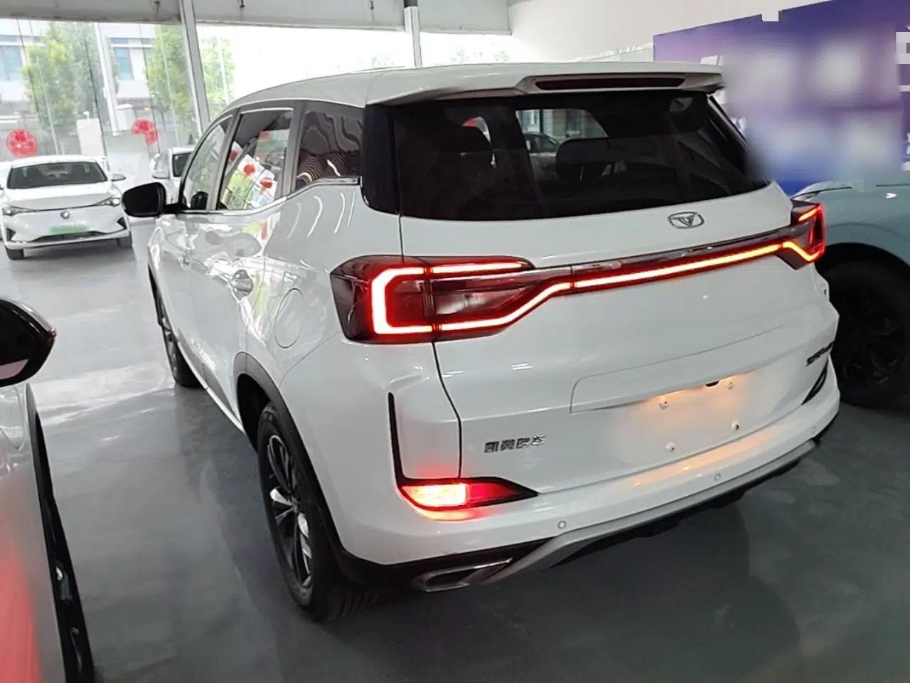 Cowin Xuanjie Pro EV 2022 401 km Enjoyment Version — миниатюра 4