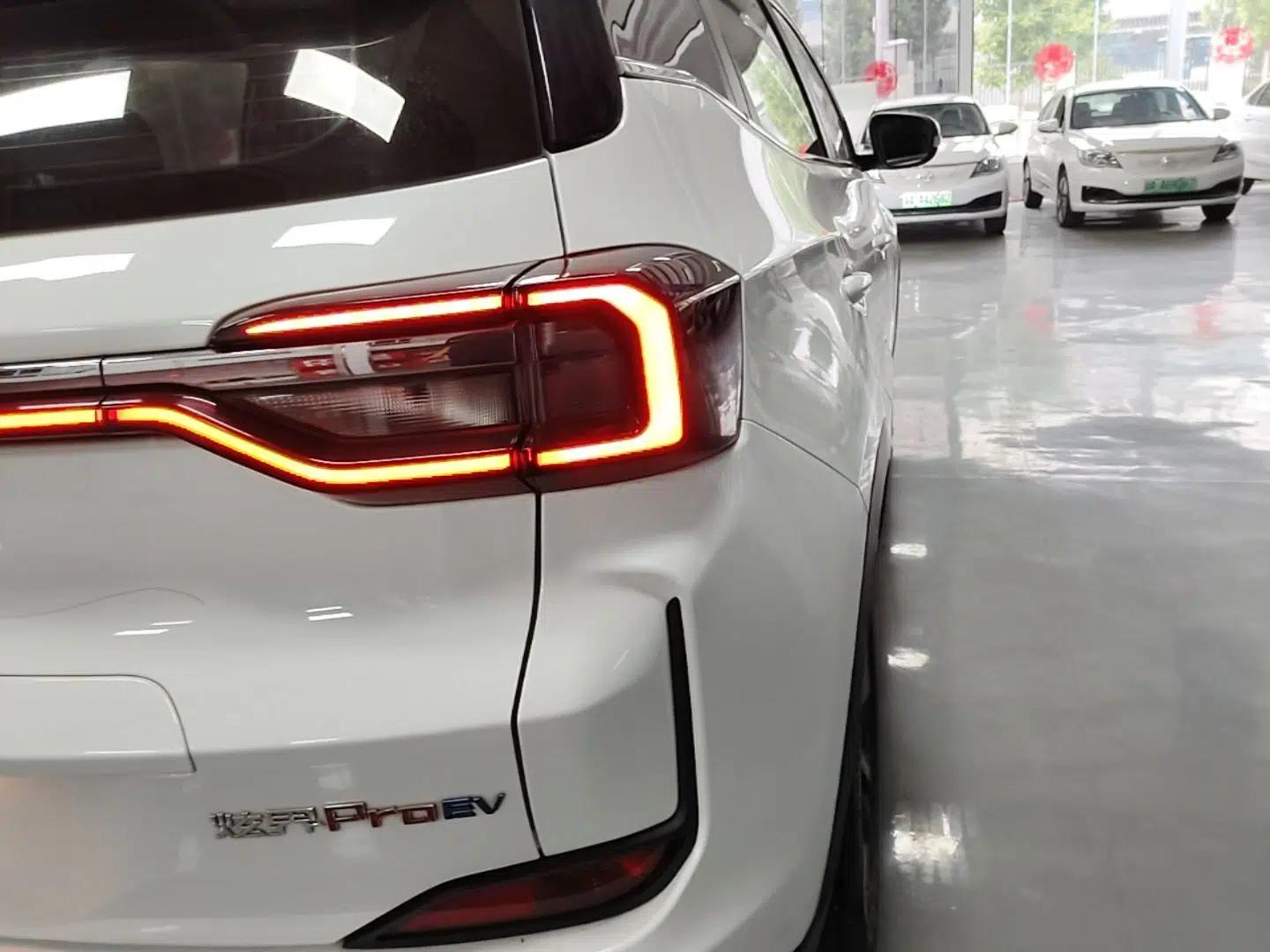 Cowin Xuanjie Pro EV 2022 401 km Enjoyment Version — миниатюра 7
