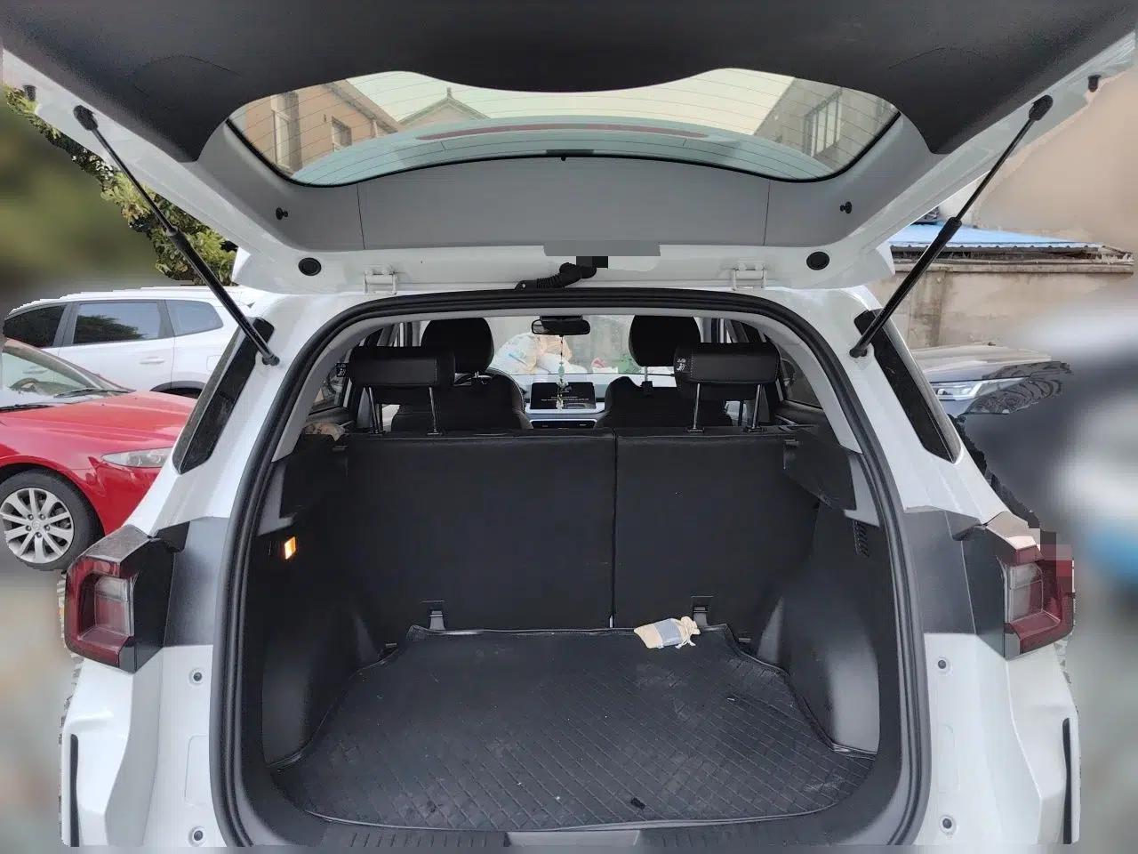 Cowin Xuanjie Pro 2025 1.5L CVT Luxury Edition — миниатюра 20