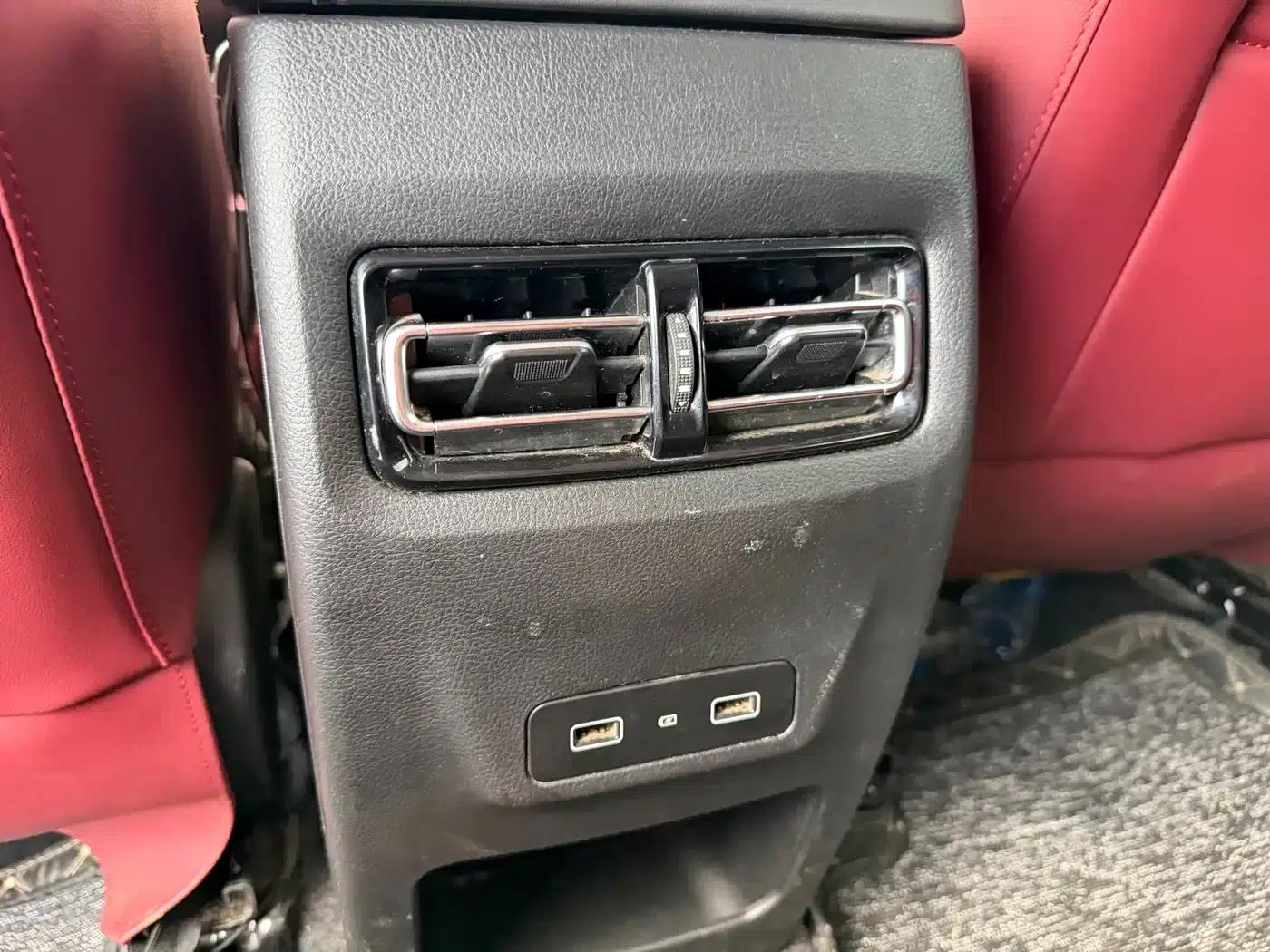 Jetour X70S 2022 1.5T DCT Freedom Edition 7-seater — миниатюра 9