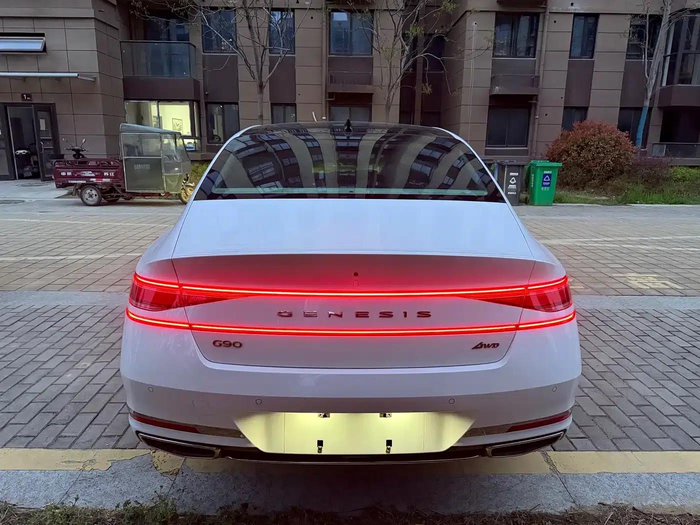 Genesis G90 2023 3.5T Flagship Edition — миниатюра 4