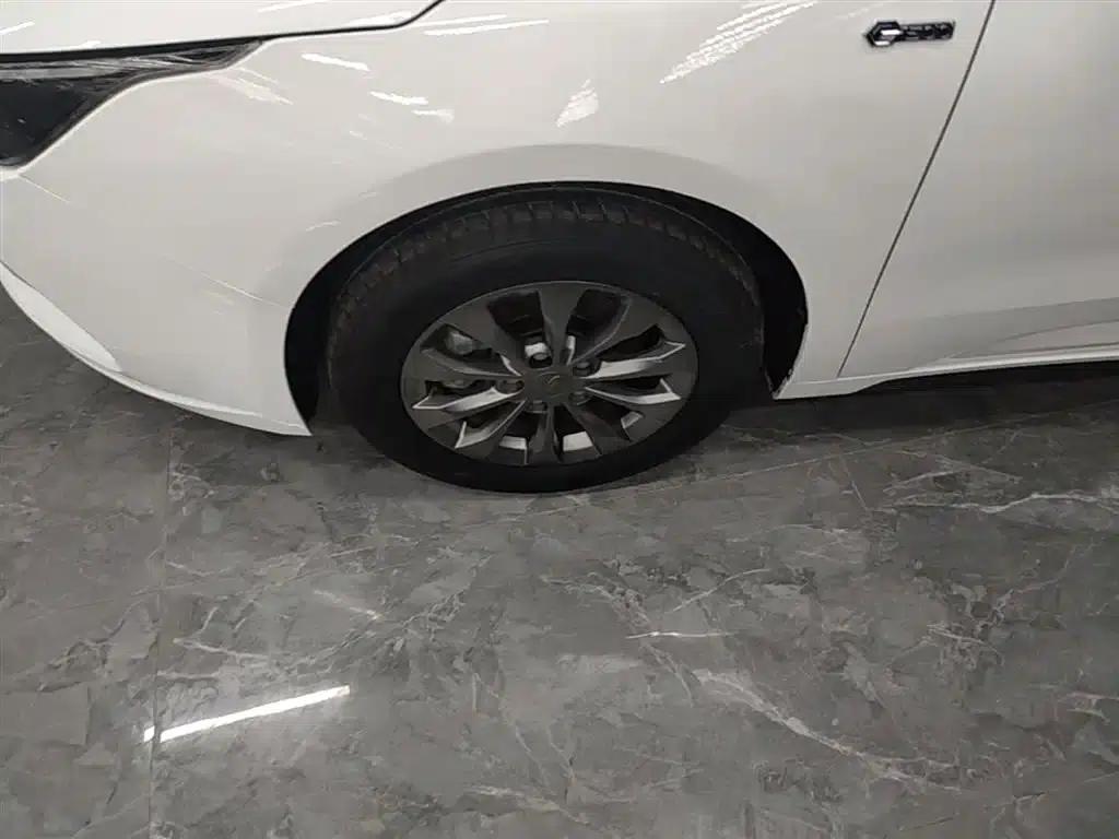 Geely Geometry A 2022 Pro 430KM Travel Edition — миниатюра 23