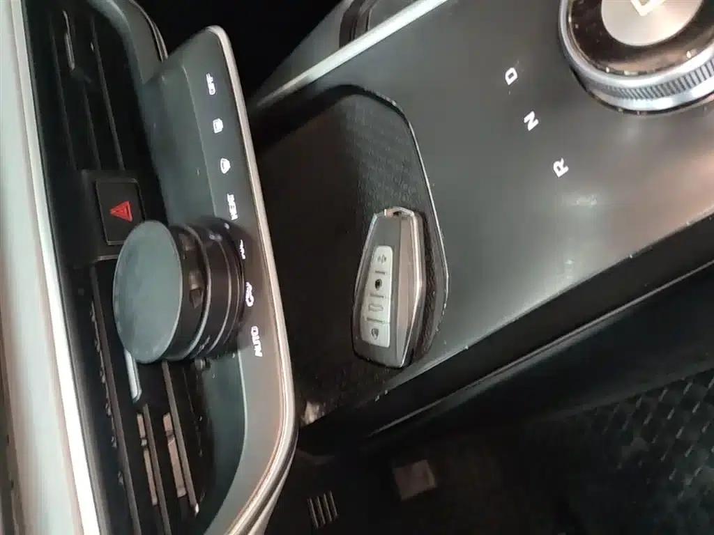 Geely Geometry A 2022 Pro 430KM Travel Edition — миниатюра 9
