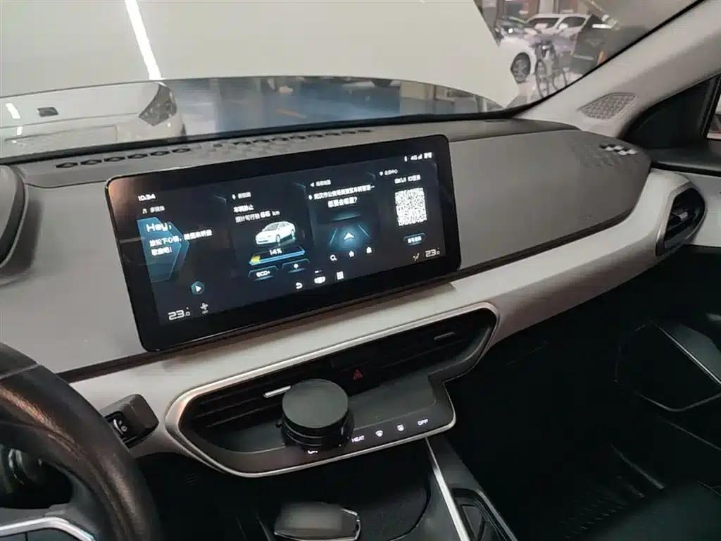Geely Geometry A 2022 Pro 430KM Travel Edition — миниатюра 10