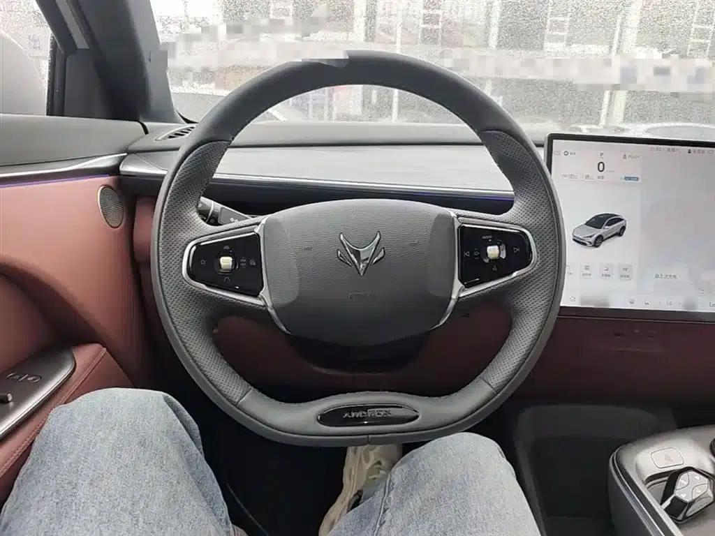Jihu Alphard T5 2026 Range Extended Edition 1215 Yuanjing Smart Edition — миниатюра 11