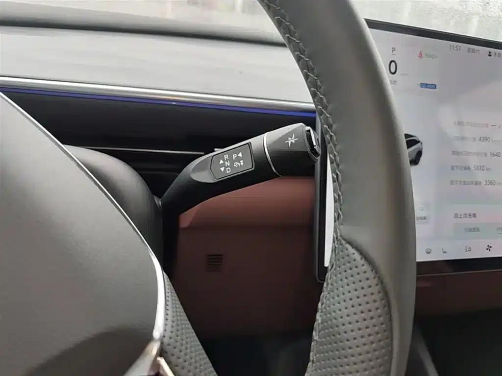 Jihu Alphard T5 2026 Range Extended Edition 1215 Yuanjing Smart Edition — миниатюра 14
