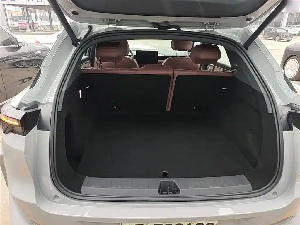 Jihu Alphard T5 2026 Range Extended Edition 1215 Yuanjing Smart Edition — миниатюра 19