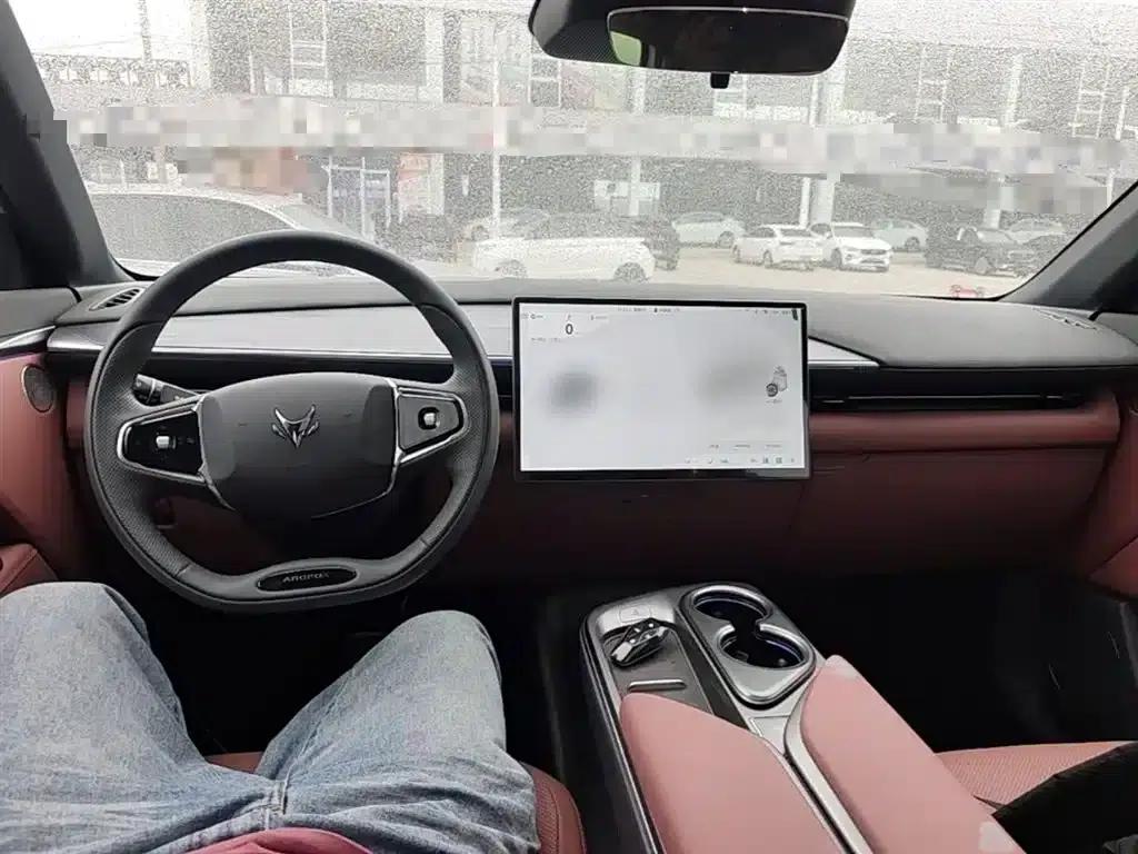 Jihu Alphard T5 2026 Range Extended Edition 1215 Yuanjing Smart Edition — миниатюра 10