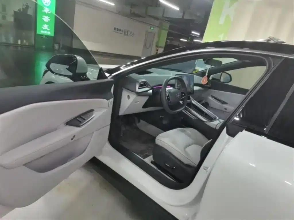 Jihu Alphard S5 2025 Model 560MAX 185kW — миниатюра 16
