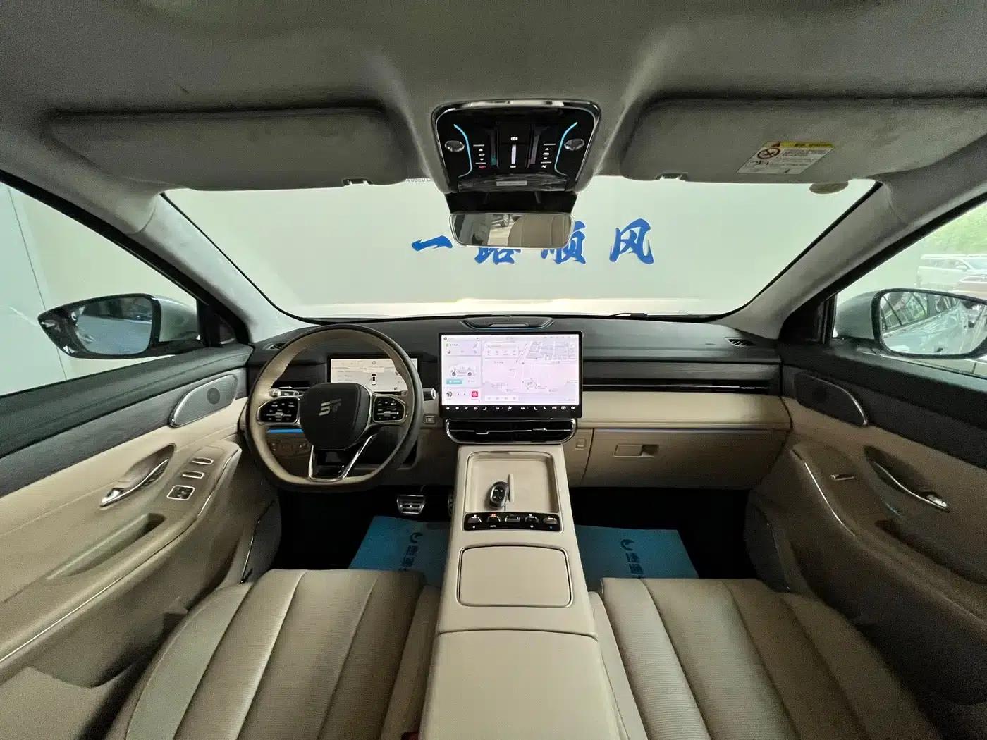 Jetour Mountain & Sea L9 2025 1.5TD 2DHT Flagship Edition 6-seater — миниатюра 30