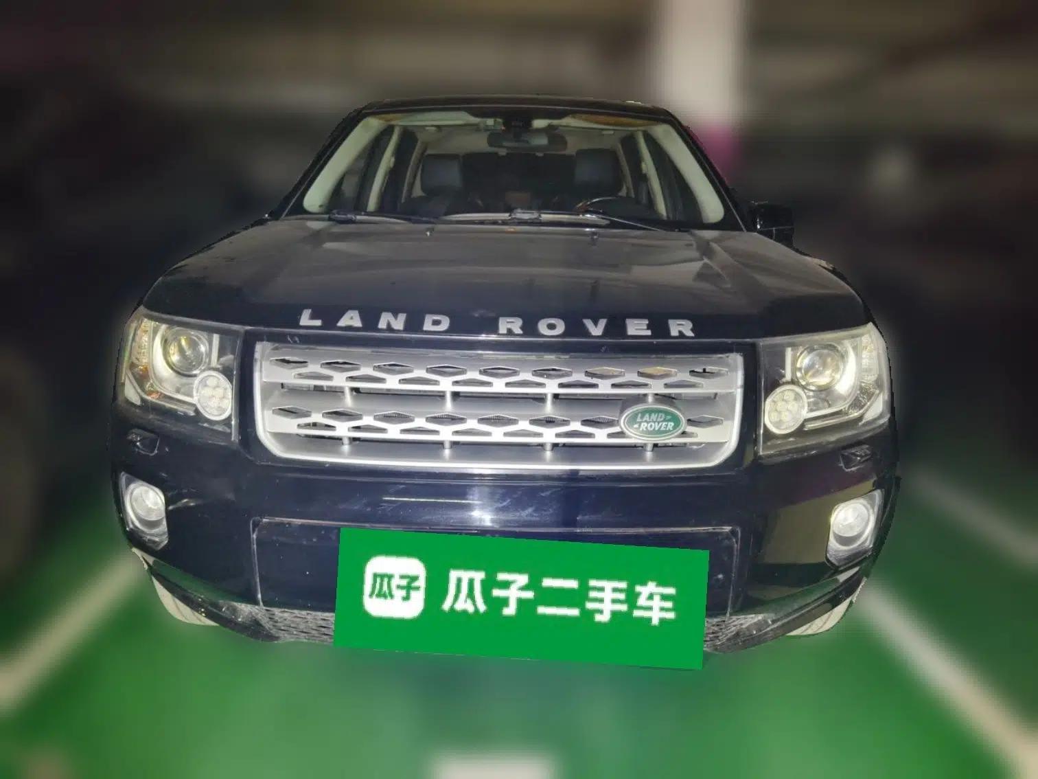 Land Rover Freelander 2 2013 2.0T Si4 SE Gasoline Edition — миниатюра 2