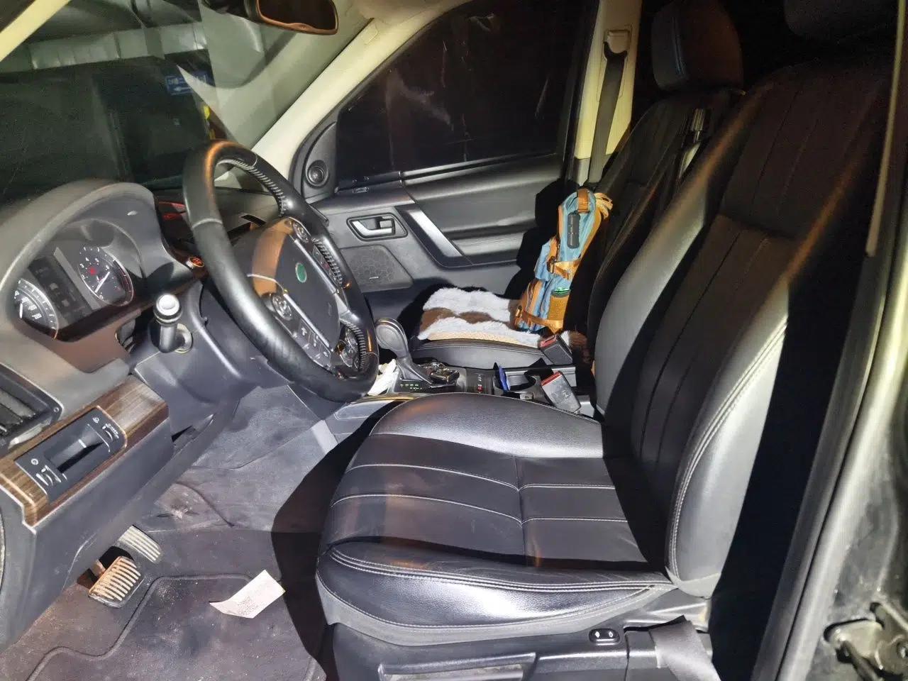 Land Rover Freelander 2 2013 2.0T Si4 SE Gasoline Edition — миниатюра 16