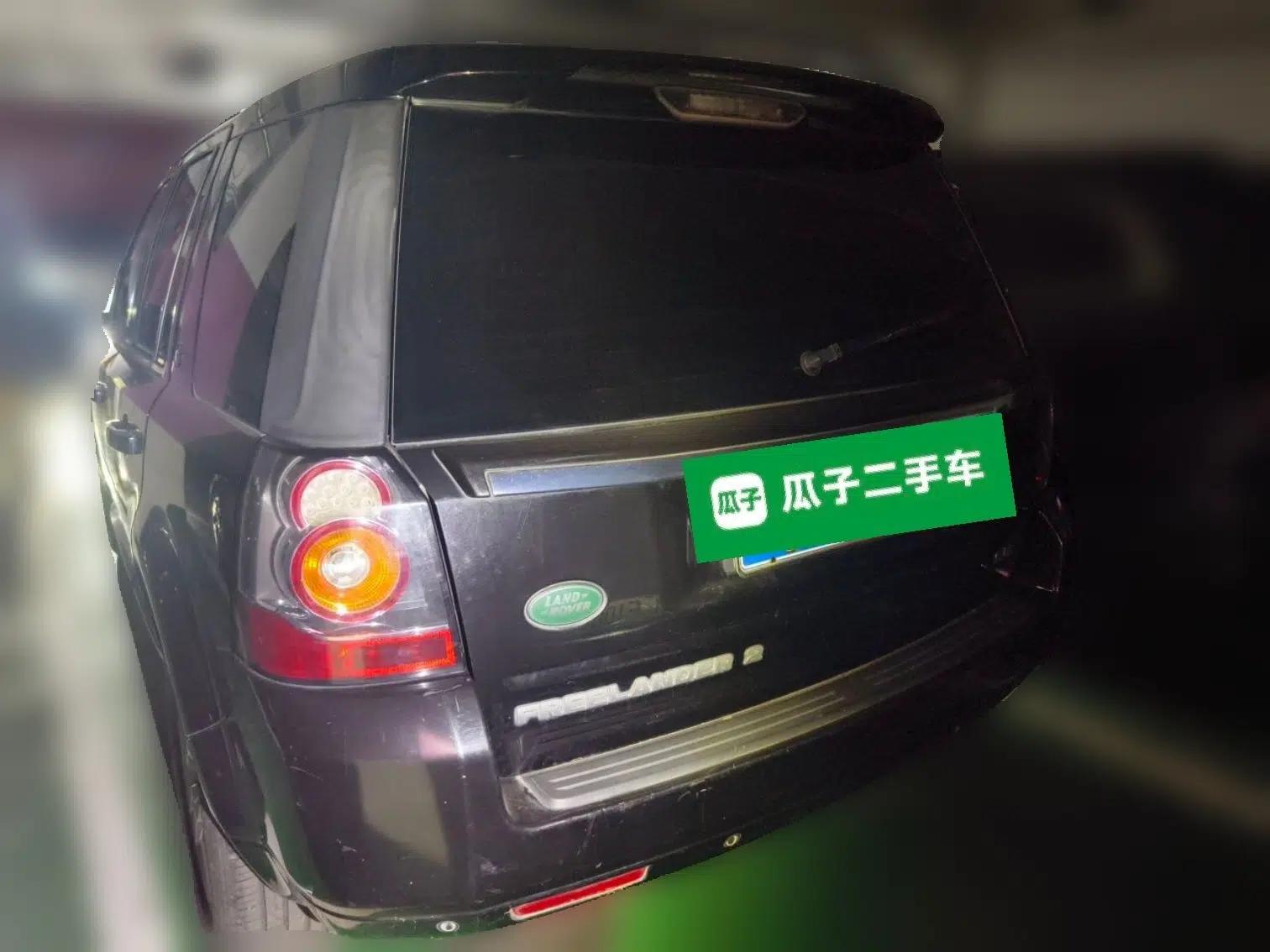 Land Rover Freelander 2 2013 2.0T Si4 SE Gasoline Edition — миниатюра 4