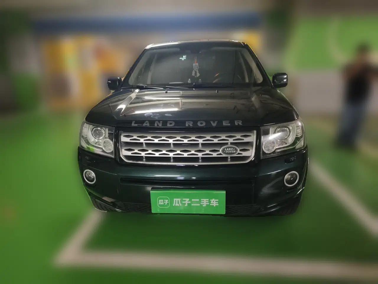 Land Rover Freelander 2 2014 2.0T Si4 SE Gasoline Version — миниатюра 2