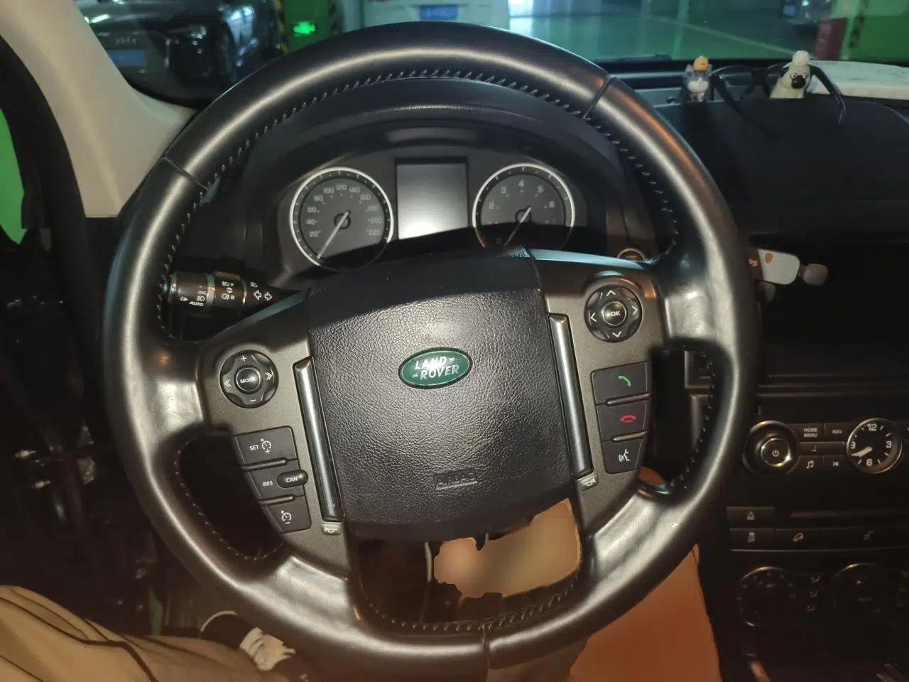 Land Rover Freelander 2 2014 2.0T Si4 SE Gasoline Version — миниатюра 11