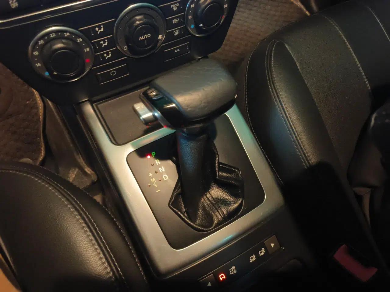 Land Rover Freelander 2 2014 2.0T Si4 SE Gasoline Version — миниатюра 15