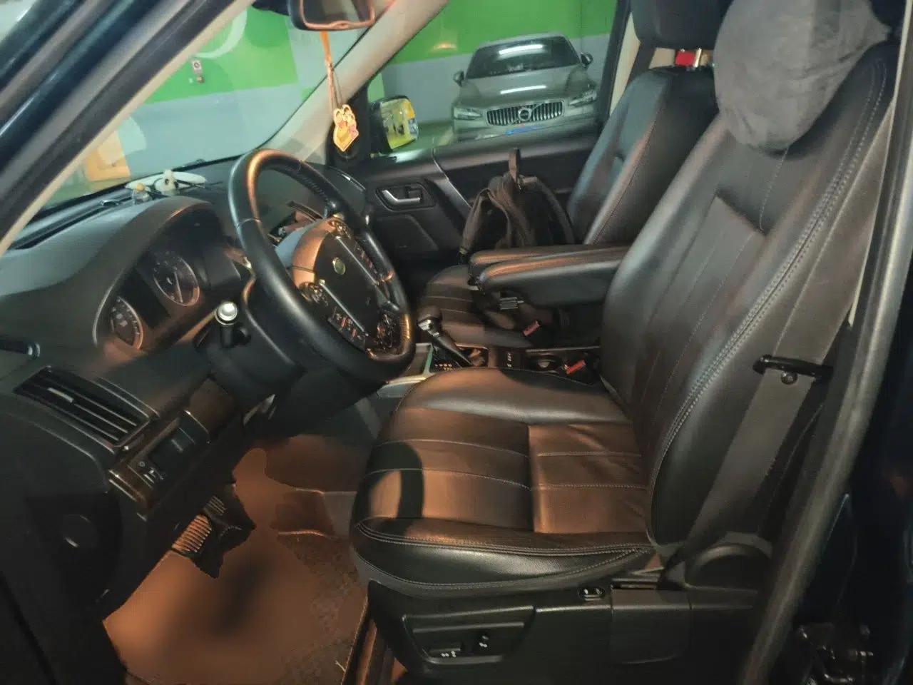 Land Rover Freelander 2 2014 2.0T Si4 SE Gasoline Version — миниатюра 16