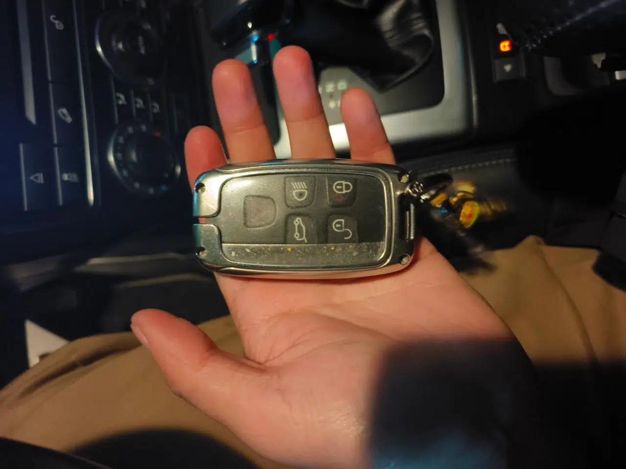 Land Rover Freelander 2 2014 2.0T Si4 SE Gasoline Version — миниатюра 9