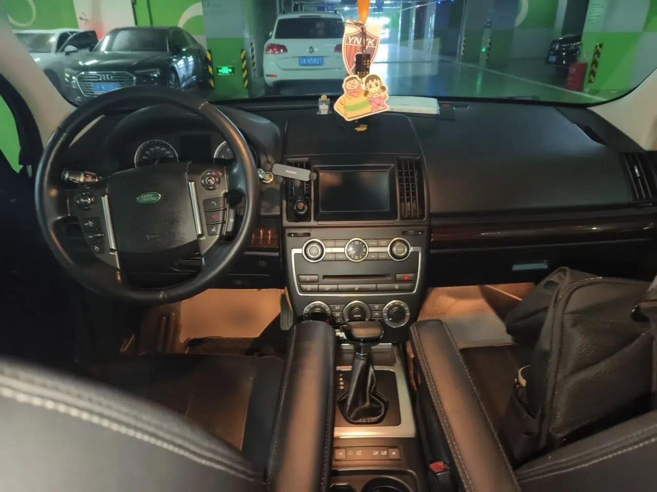 Land Rover Freelander 2 2014 2.0T Si4 SE Gasoline Version — миниатюра 10