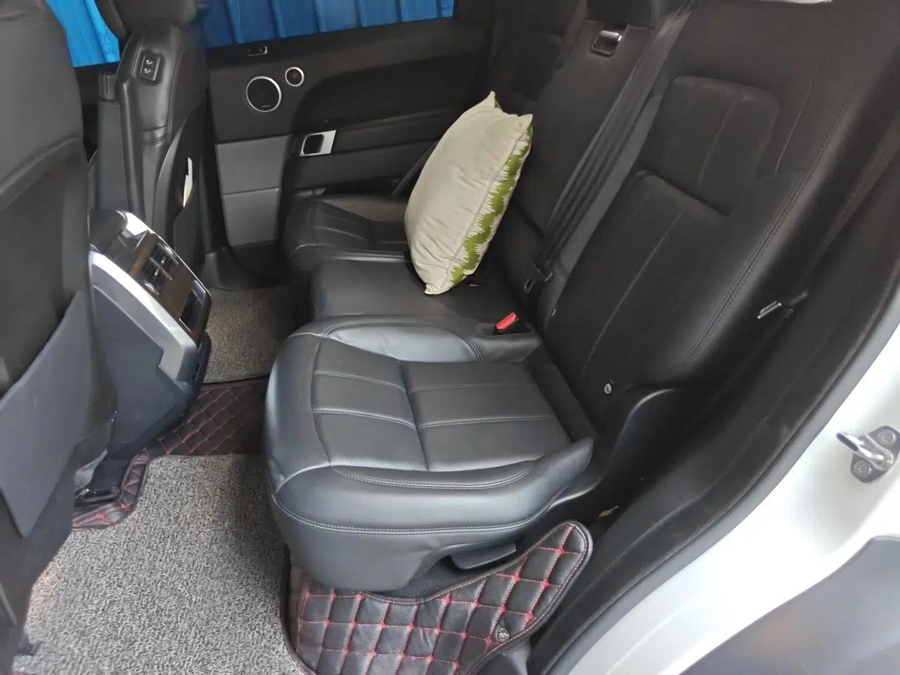 Land Rover Range SportNew Energy 2018 P400e — миниатюра 18