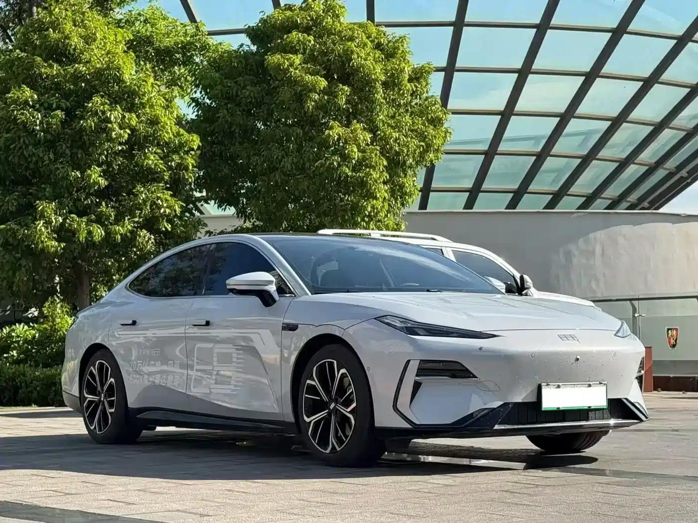 Galaxy E8 2025 Model 700km Long-Range Intelligent Driving Edition — миниатюра 3
