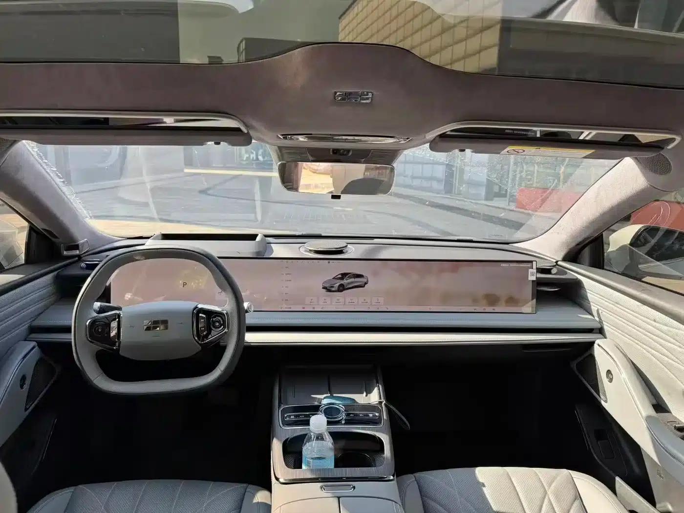 Galaxy E8 2025 Model 700km Long-Range Intelligent Driving Edition — миниатюра 5