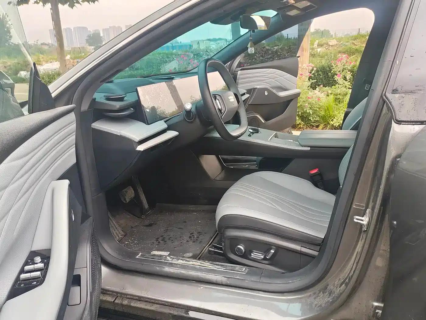 Galaxy E8 2024 Model 550km Rear-Wheel Drive MAX — миниатюра 4