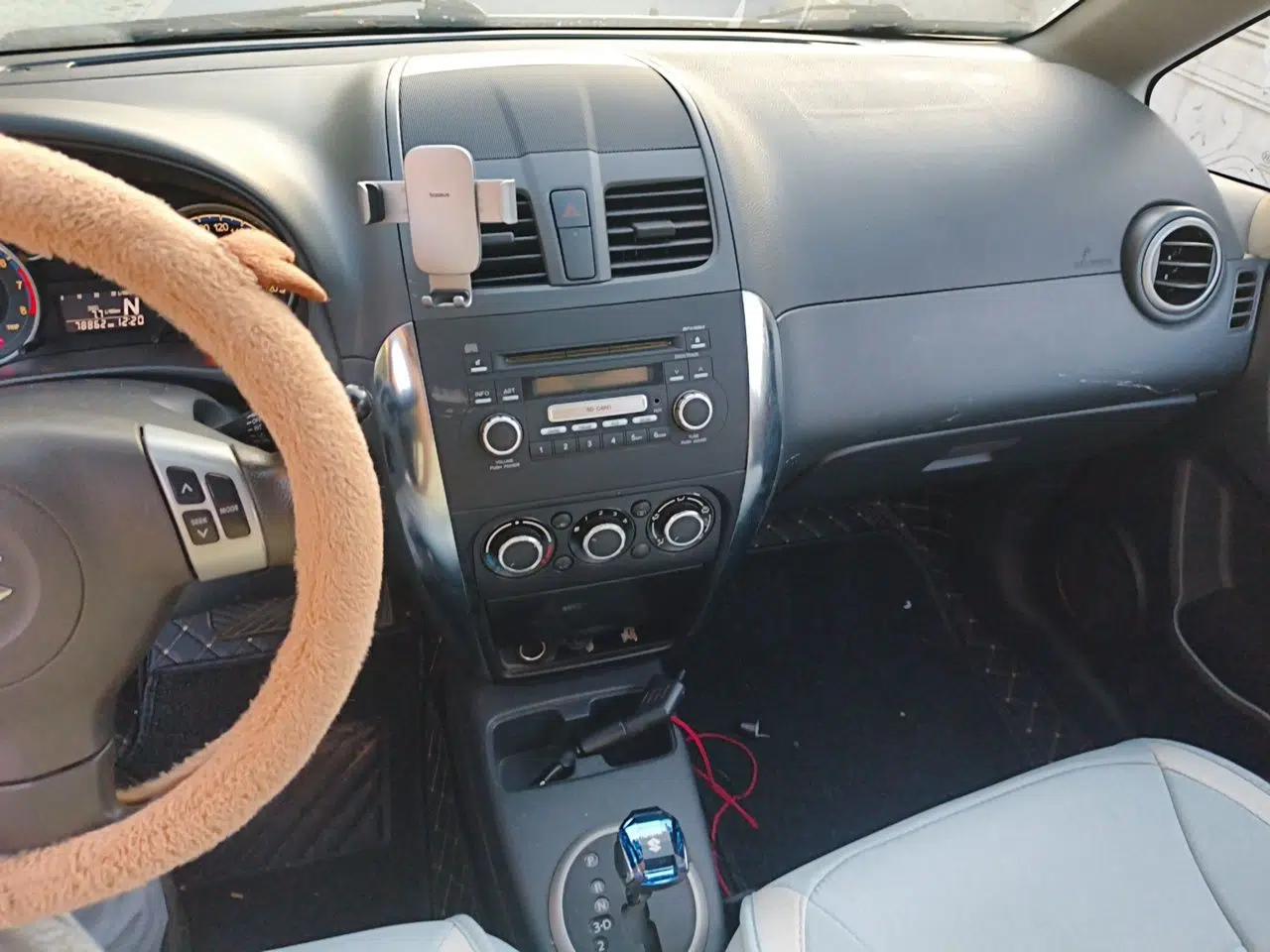 Suzuki SX4 2013 1.6L Automatic CoolRide Model — миниатюра 14