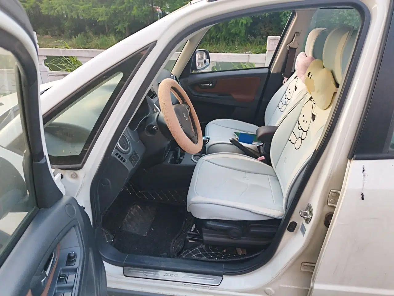 Suzuki SX4 2013 1.6L Automatic CoolRide Model — миниатюра 17