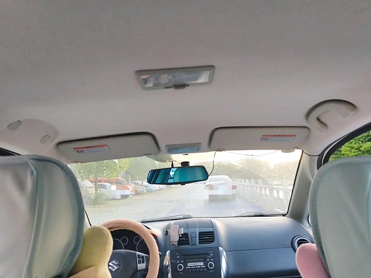 Suzuki SX4 2013 1.6L Automatic CoolRide Model — миниатюра 19