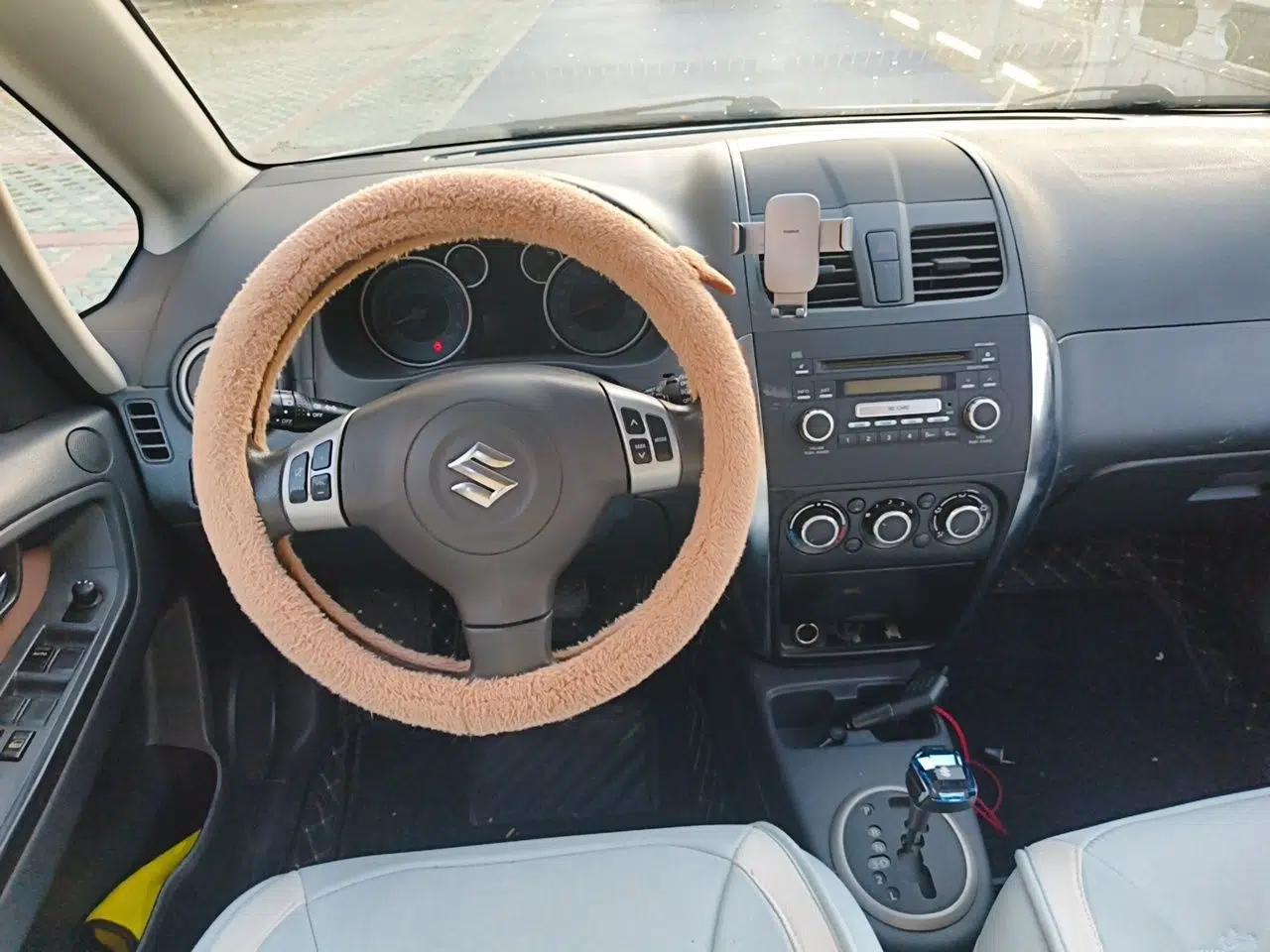 Suzuki SX4 2013 1.6L Automatic CoolRide Model — миниатюра 10