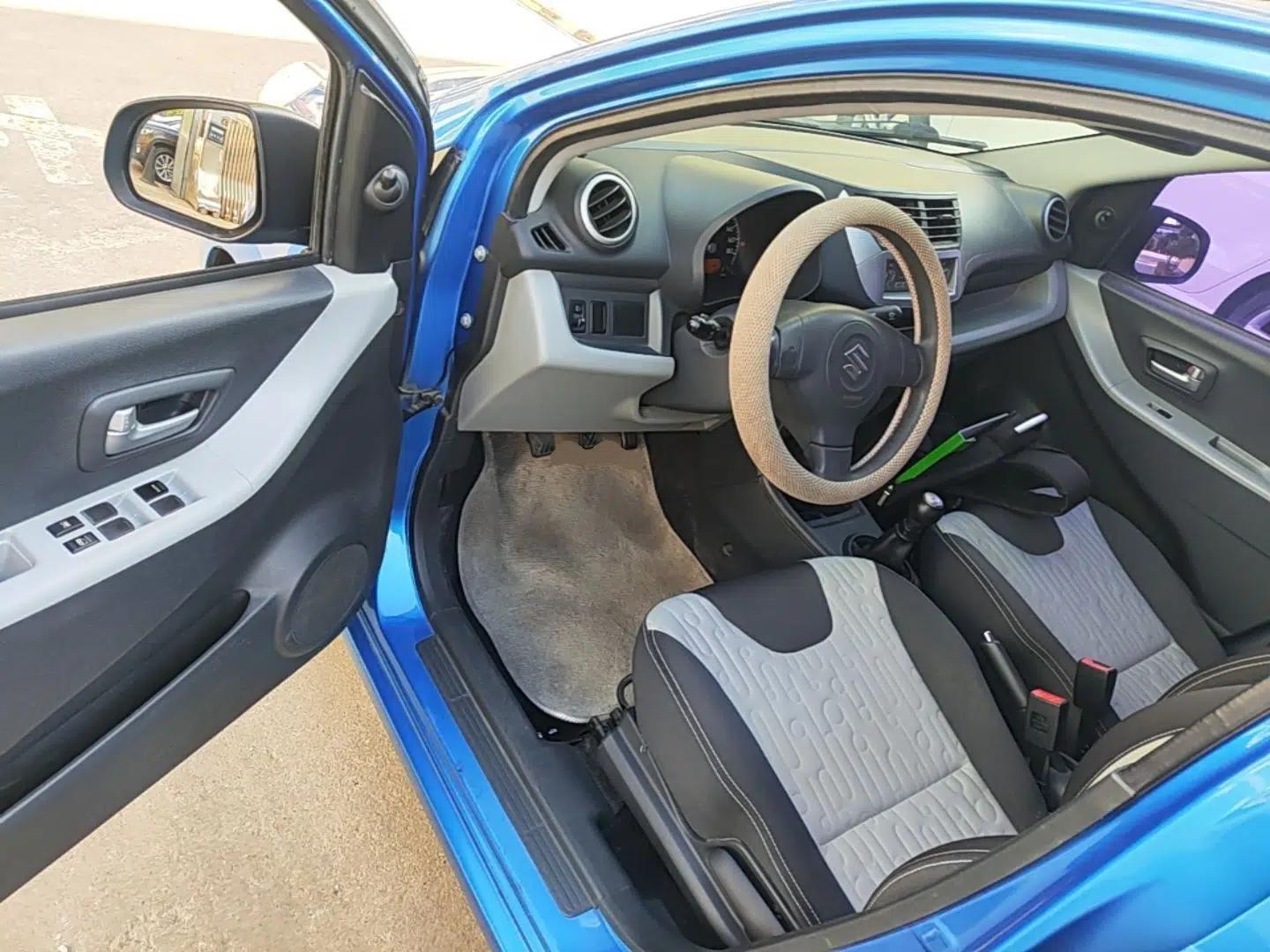 Suzuki Alto 2013 Revised Version 1.0L Manual Comfort Edition — миниатюра 19