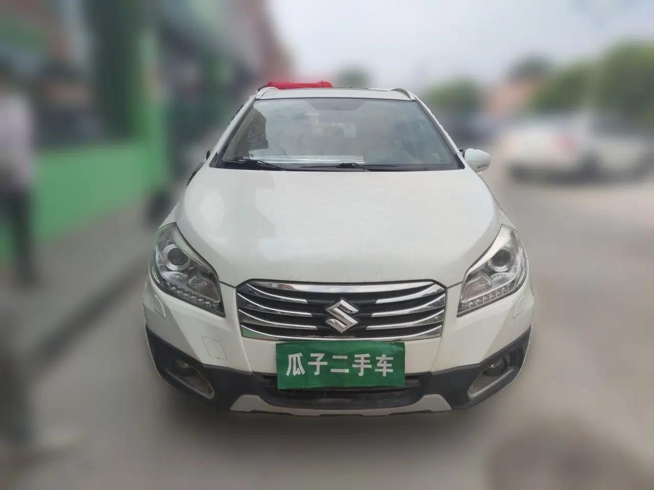 Suzuki S-Cross 2014 1.6L Manual Two-Wheel Drive Elite Model — миниатюра 2