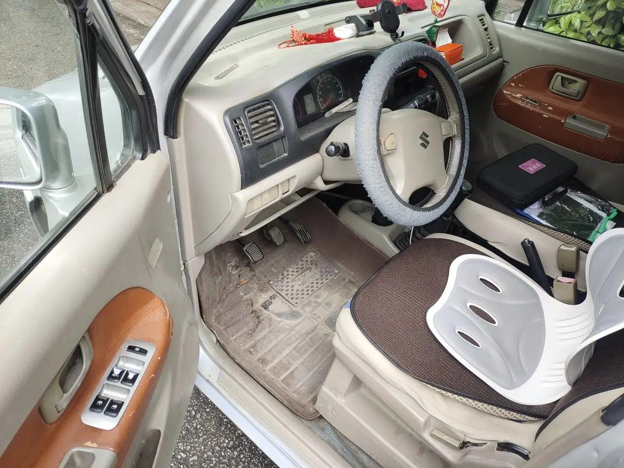 Suzuki Wagon R 2012 All-Purpose Model 1.4L Manual Standard Version — миниатюра 17