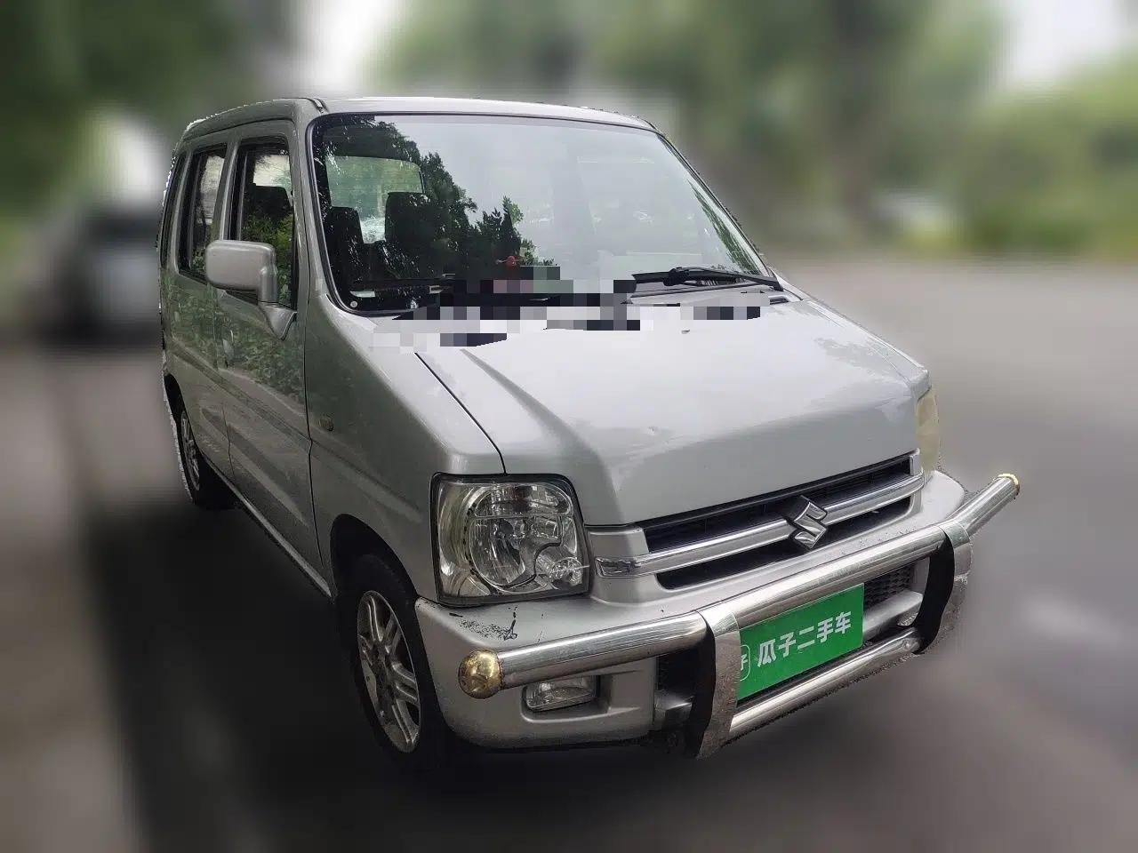 Suzuki Wagon R 2012 All-Purpose Model 1.4L Manual Standard Version — миниатюра 3