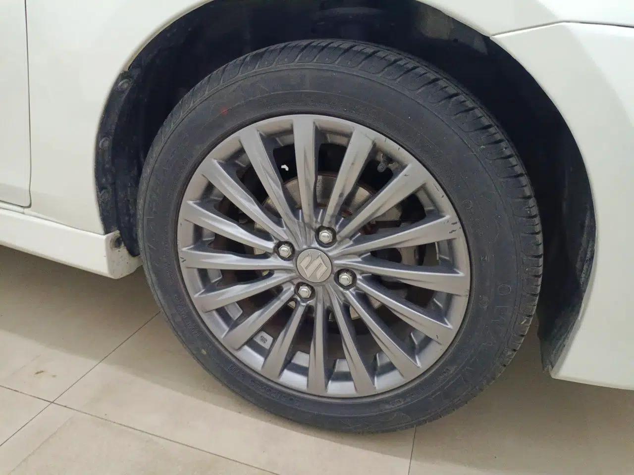 Suzuki Alivio 2015 1.6L Automatic Enjoyment Model — миниатюра 8